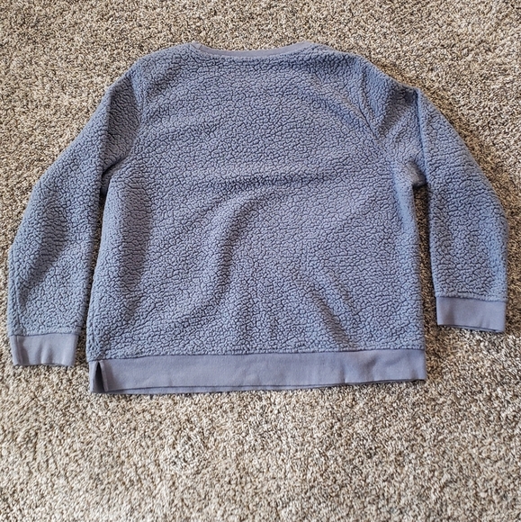 Calvin Klein| Sherpa Fuzzy and Cozy Crew Neck Sweater Sweatshirt - Picture 4 of 4